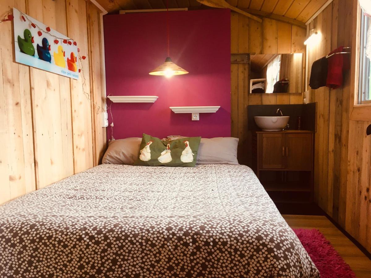 Le Grand Dehors 01 Hotel Cerdon  Екстериор снимка